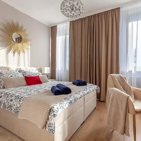 Smaragd-emerald Apartment