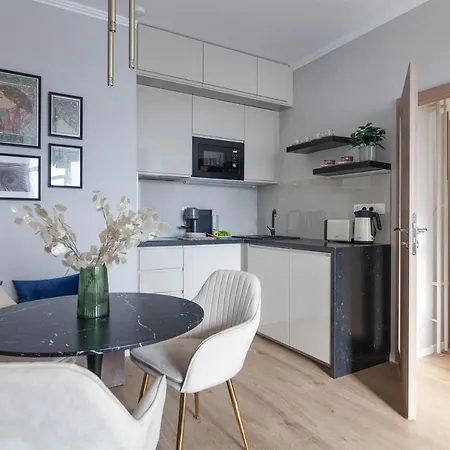 Smaragd-emerald Apartment